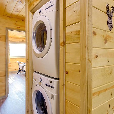 Gatlinburg Cabin With Game Room, Hot Tub And Mtn Views Kültér fotó