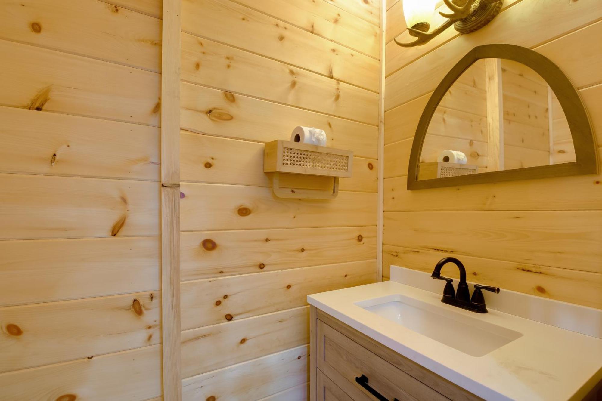 Gatlinburg Cabin With Game Room, Hot Tub And Mtn Views Kültér fotó