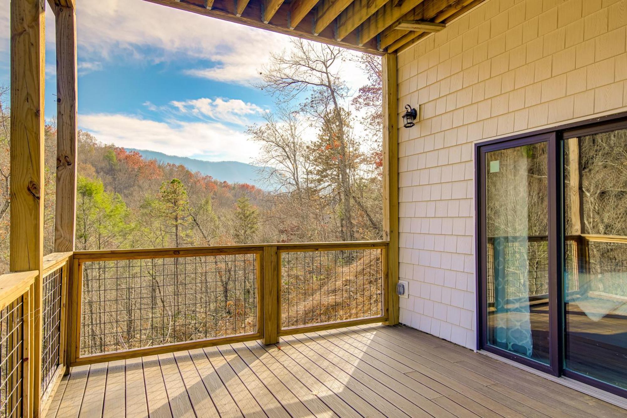Gatlinburg Cabin With Game Room, Hot Tub And Mtn Views Kültér fotó