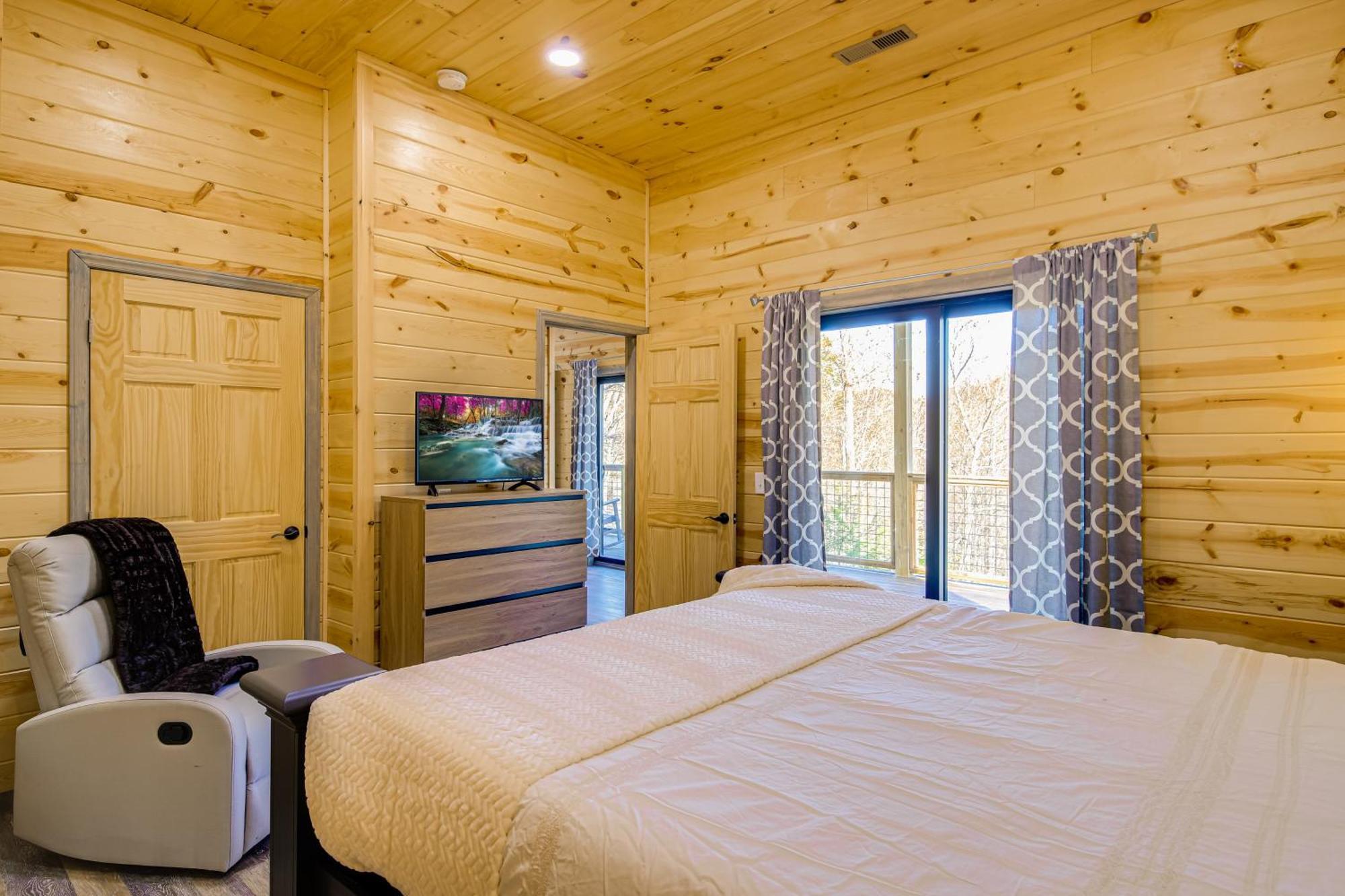 Gatlinburg Cabin With Game Room, Hot Tub And Mtn Views Kültér fotó