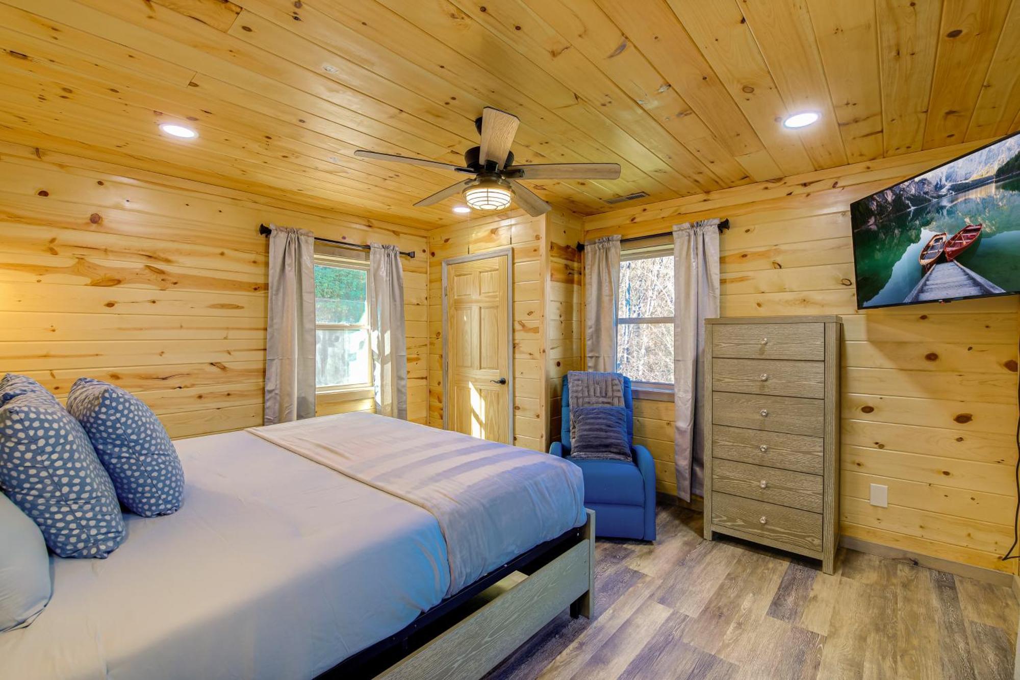 Gatlinburg Cabin With Game Room, Hot Tub And Mtn Views Kültér fotó