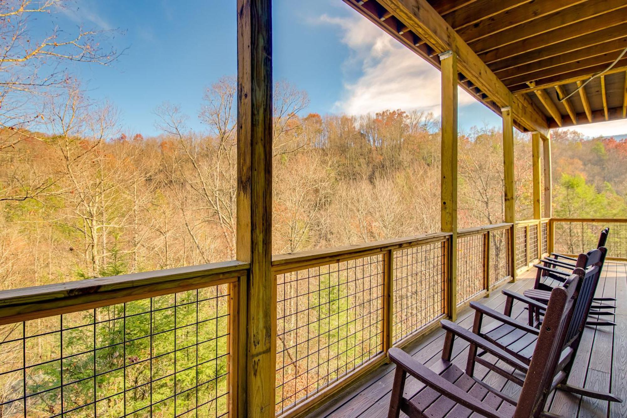 Gatlinburg Cabin With Game Room, Hot Tub And Mtn Views Kültér fotó